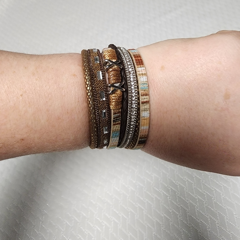 Bracelet